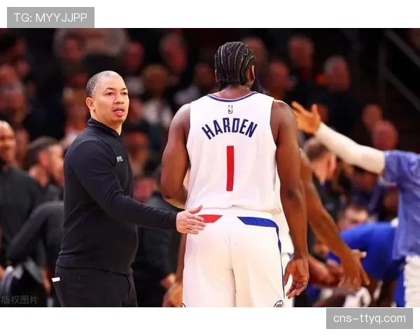 布克通过脑震荡保护协议，确定出战明日与快船关键战