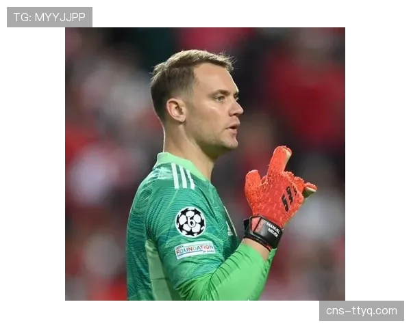 诺伊尔接受专访，谈面对哈兰德与面对莱万的不同之处